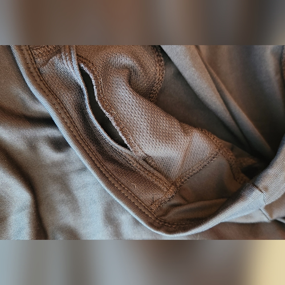 Danskin Now Black Capris with Red Accent - Picture 5 of 10